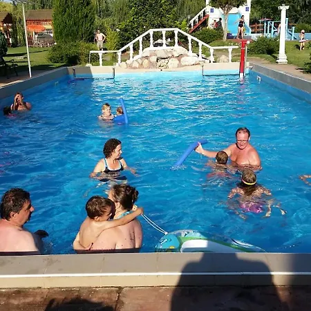 Resort Kentaur Ueduelofalu *