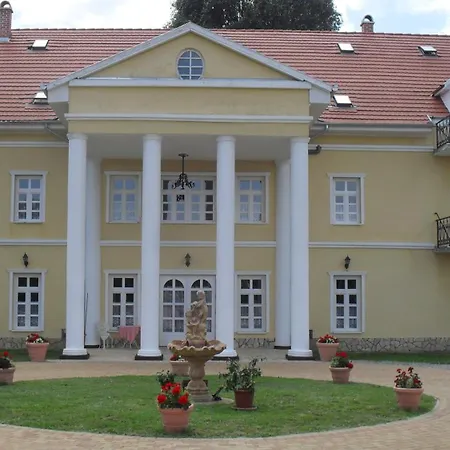 Resort Kentaur üdülőfalu *