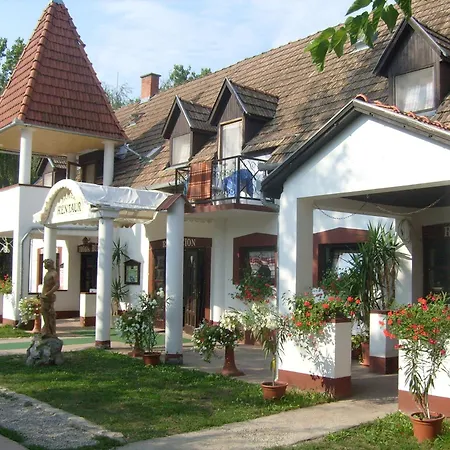 Kentaur üdülőfalu Resort Balatonboglár