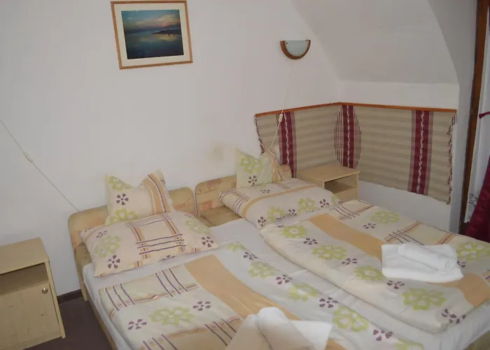 Kentaur üdülőfalu Üdülőközpont Balatonboglár